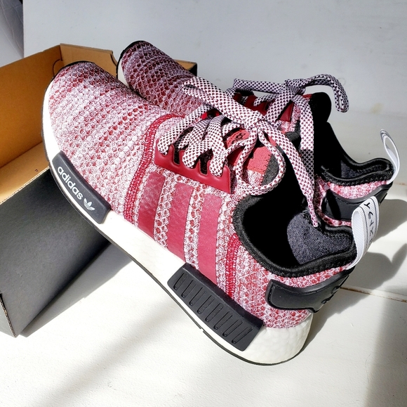 Adidas Boost Burgundy NMD R1 Running Shoes Sneakers - Picture 2 of 10